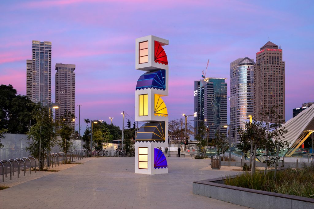 Lighthouse, Installation, Iron, Perspex, Lighting, Tel Aviv, 2023